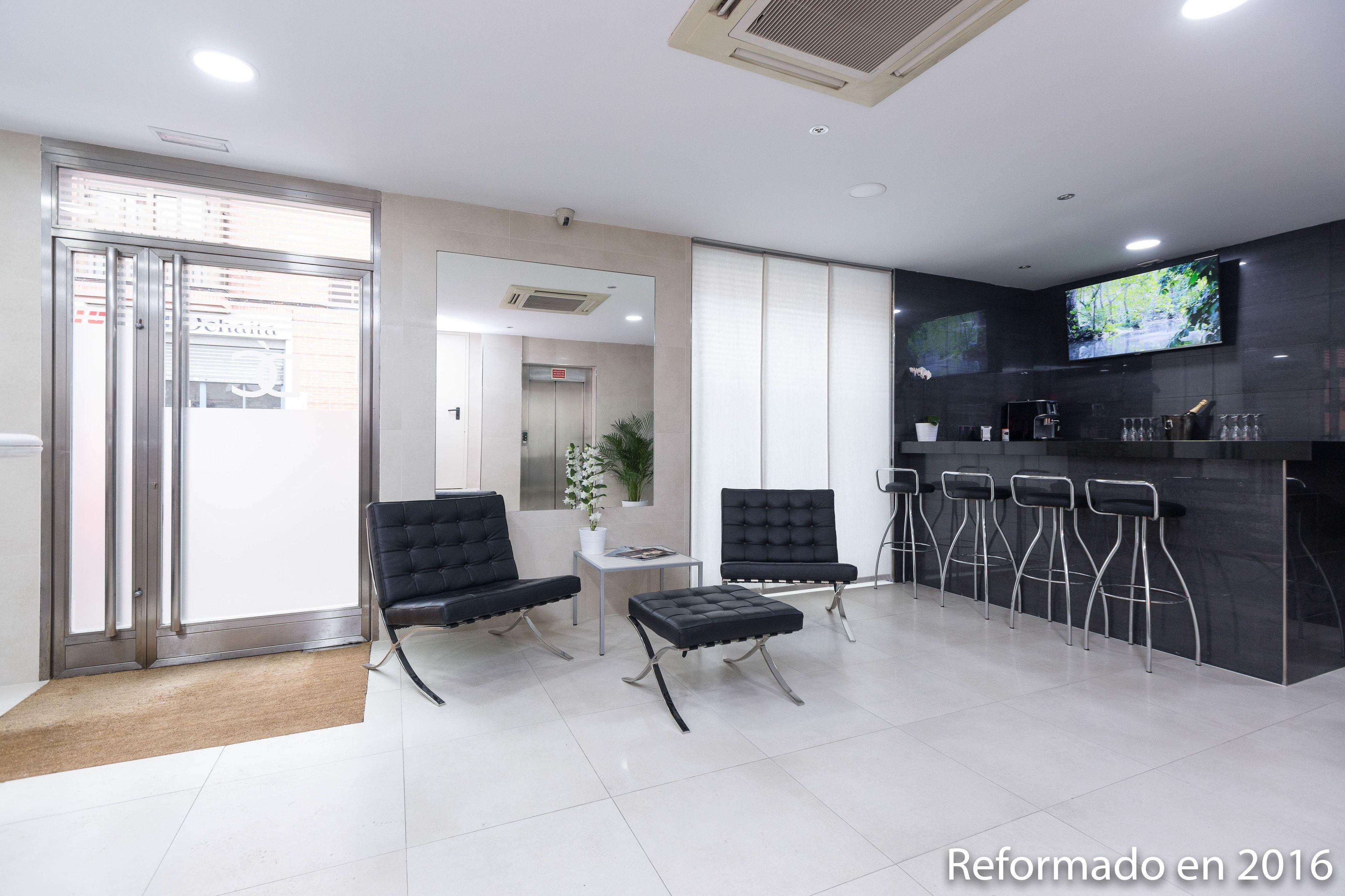 Di' Carlo Hotel - Madrid — Photos 1